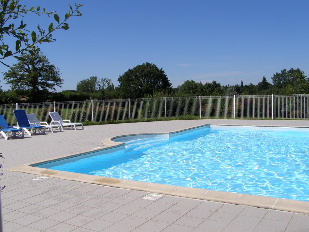 Pescalis Residence Les Maisons Du Lac Moncoutant Exterior photo